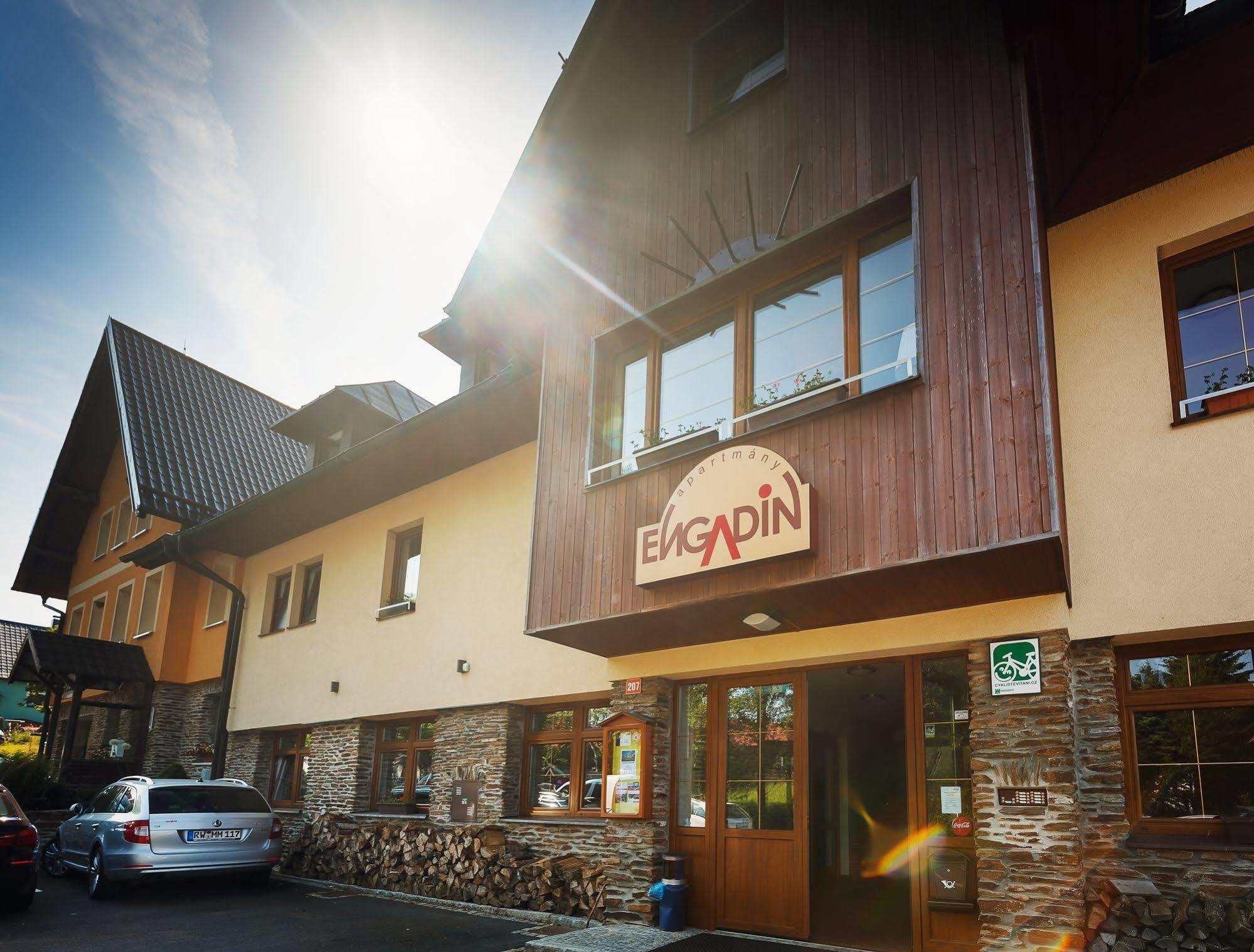 Apartmány Engadin Boží Dar Kültér fotó