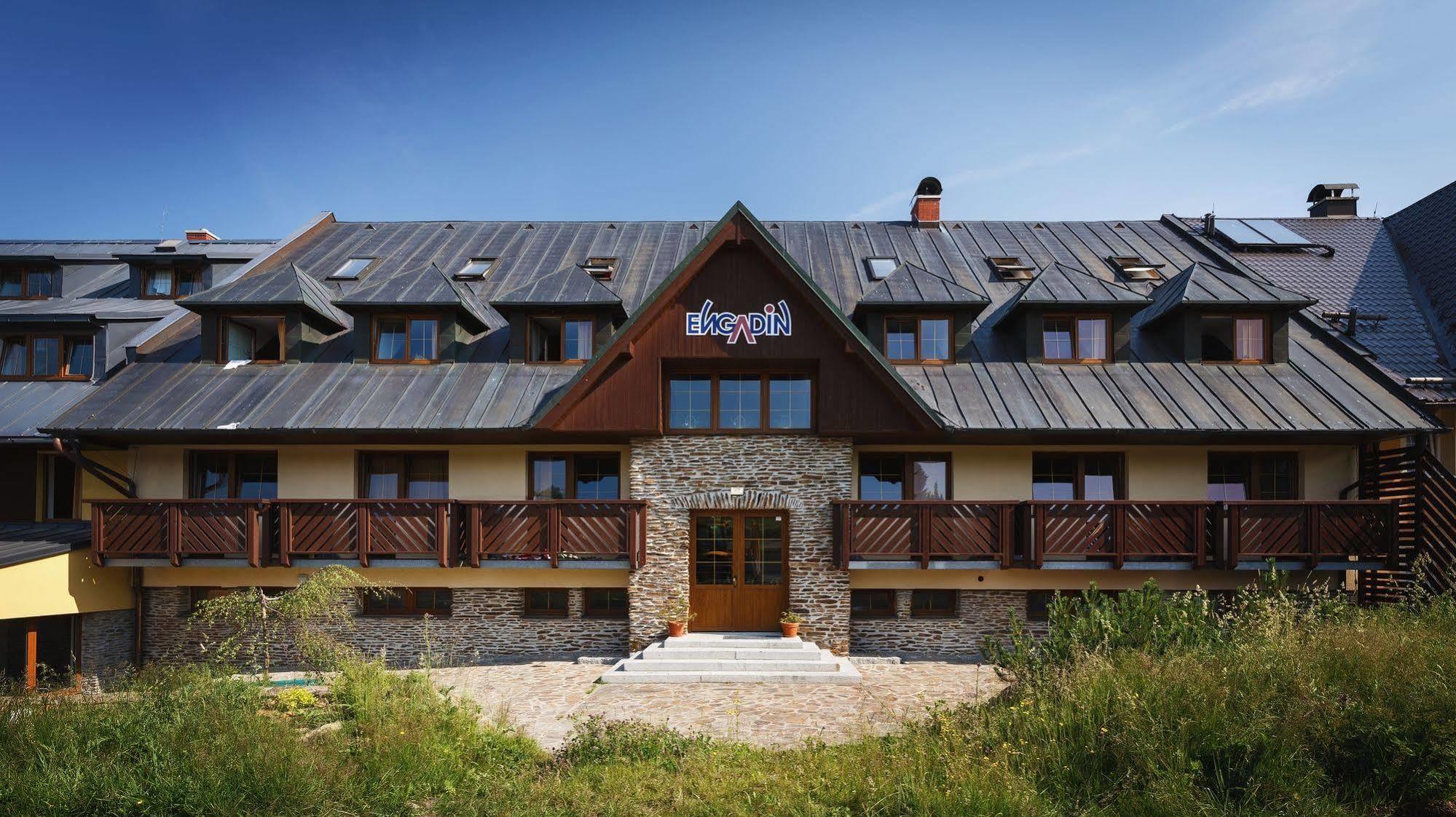 Apartmány Engadin Boží Dar Kültér fotó